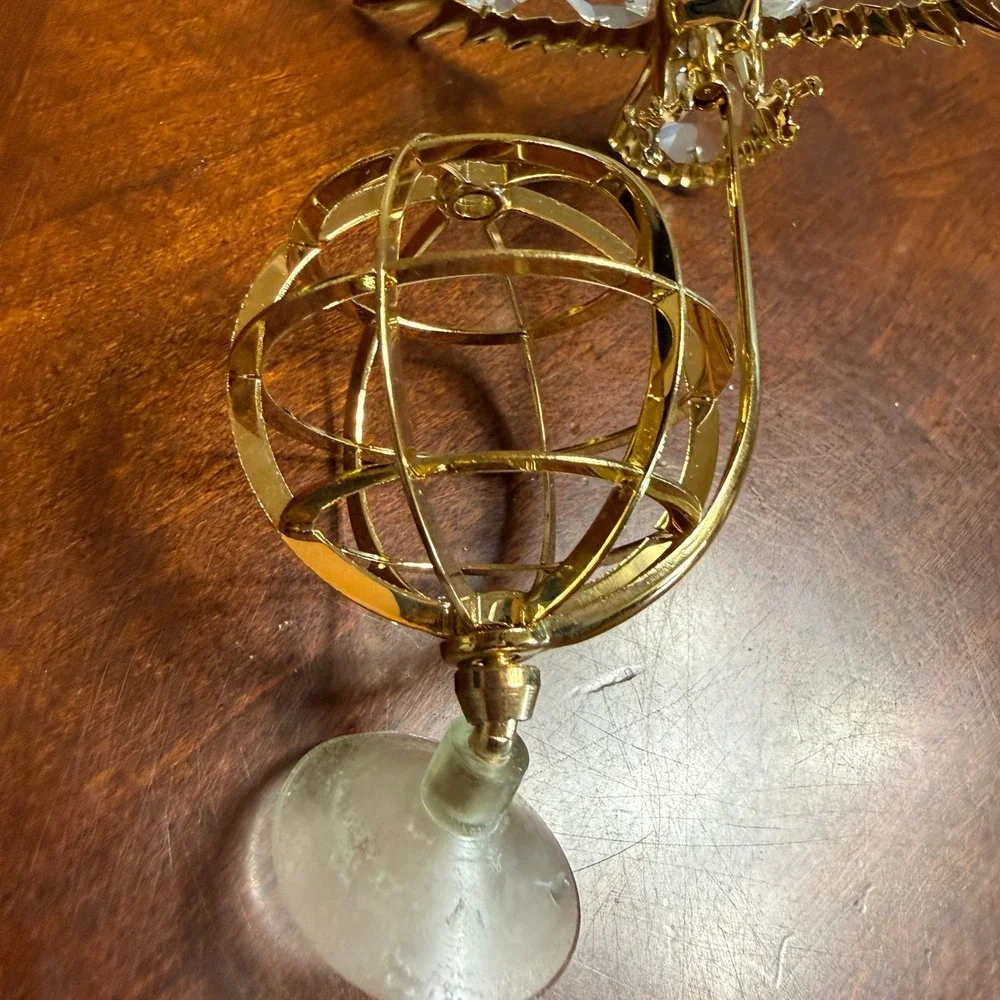 Vintage‎ 1992 Mascot Intl Gold Plated Eagle Globe Crystal Figurine Suction Cup